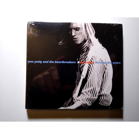 Anthology Through the Years by Tom Petty and the Heartbreakers Double CD SEALED - Picture 1 of 4